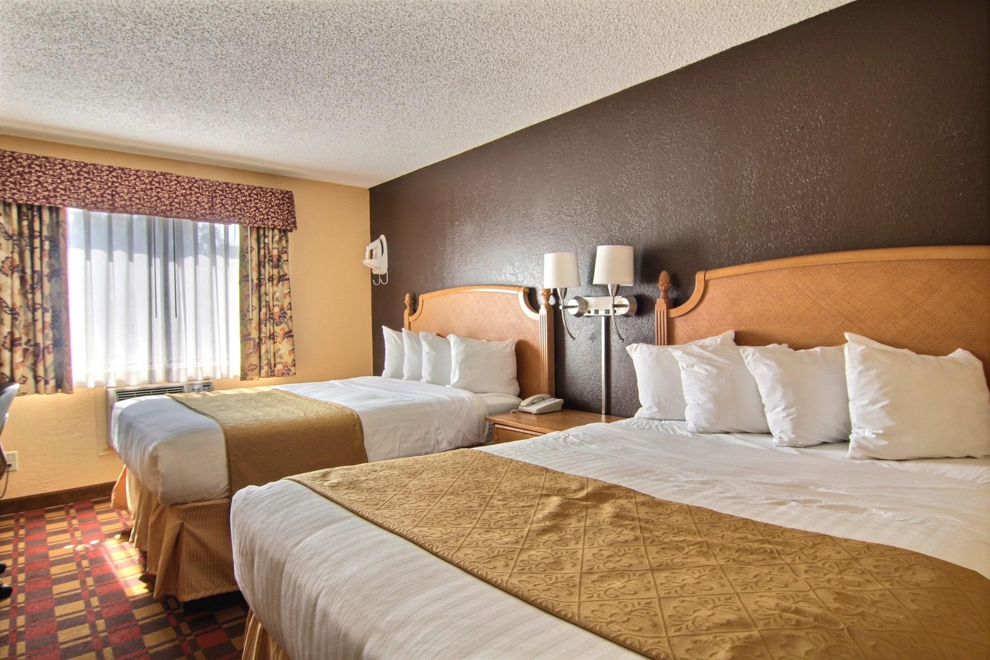 Quality Inn Hall Of Fame Canton Exterior foto