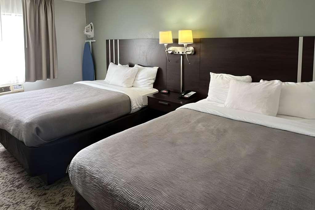 Quality Inn Hall Of Fame Canton Quarto foto