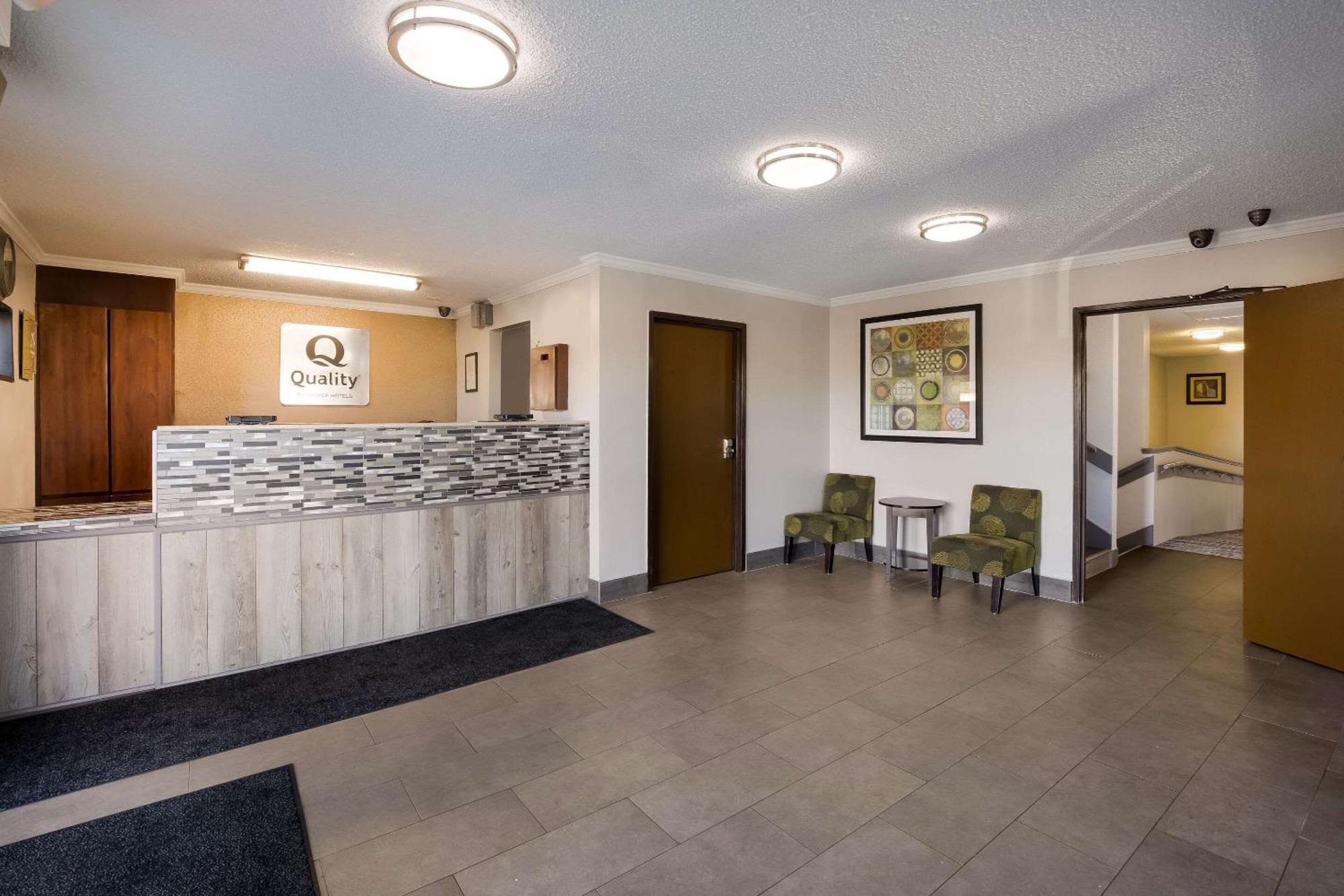 Quality Inn Hall Of Fame Canton Exterior foto